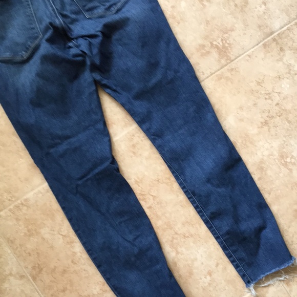 Lucky brand ripped bottom jeans - Picture 12 of 12
